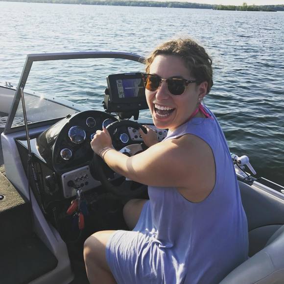 Meet your Posher, Rachel - Picture 1 of 1